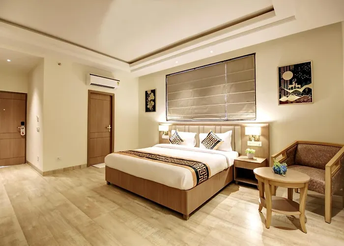 Hotel New Le Mount Near Igi Airport Delhi