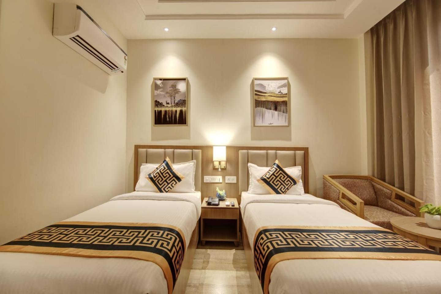 New Le Mount Near Igi Airport Delhi New Delhi