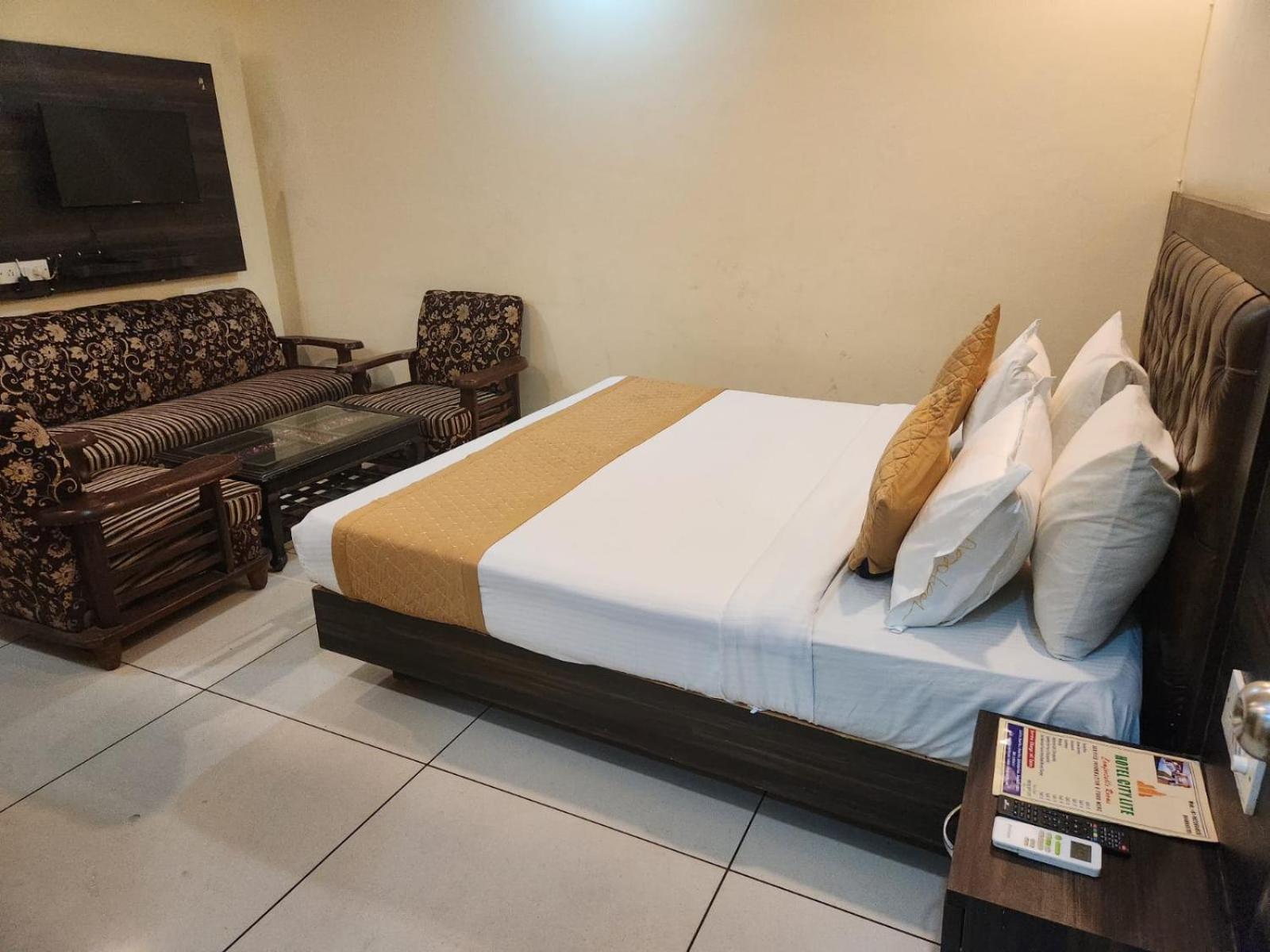 New Le Mount Near Igi Airport Delhi Hotel New Delhi